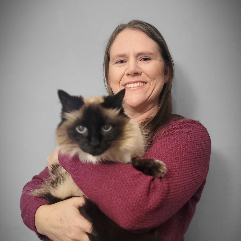 Heidi Burris, Owner, DVM<br> Fear Free Elite Certified<br>Cat Friendly Professional